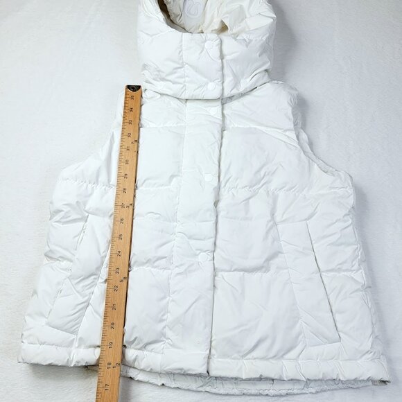 Lululemon Women's White Sleeveless Windproof Wunder Puff Cropped Vest Size 2 - Picture 5 of 7